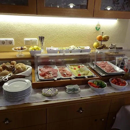 Vendégház Garni Brigitte Bürserberg