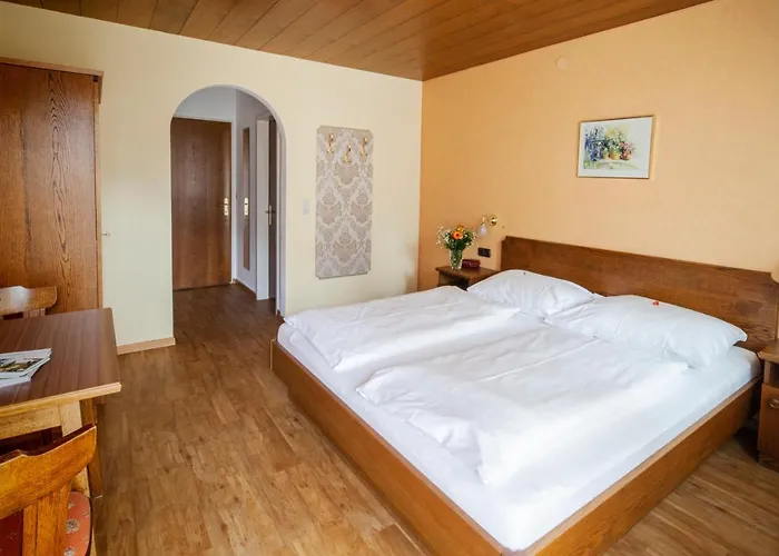 Garni Brigitte Πανσιόν 2*