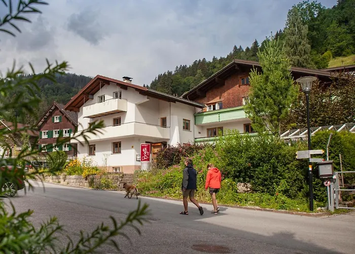 Garni Brigitte Gasthof 2*